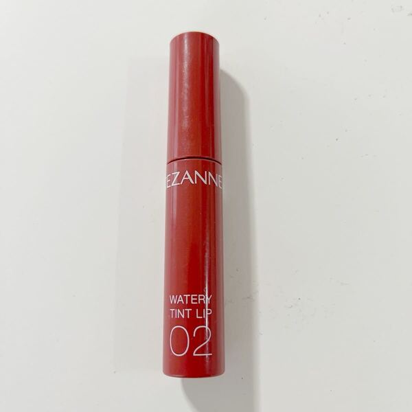 セザンヌ / ウォータリーティントリップ 02 コーラルレッド 口紅 リップ 定価660円
