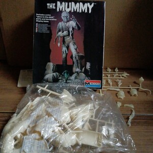 THE MUMMY