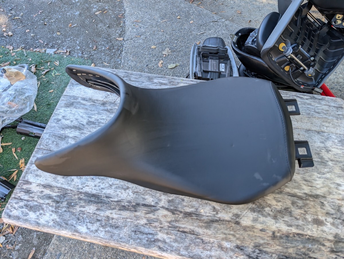 2025年最新】Yahoo!オークション -r1200rs シートの中古品・新品 2025年最新】Yahoo!オークション -r1200rs シートの中古品・新品