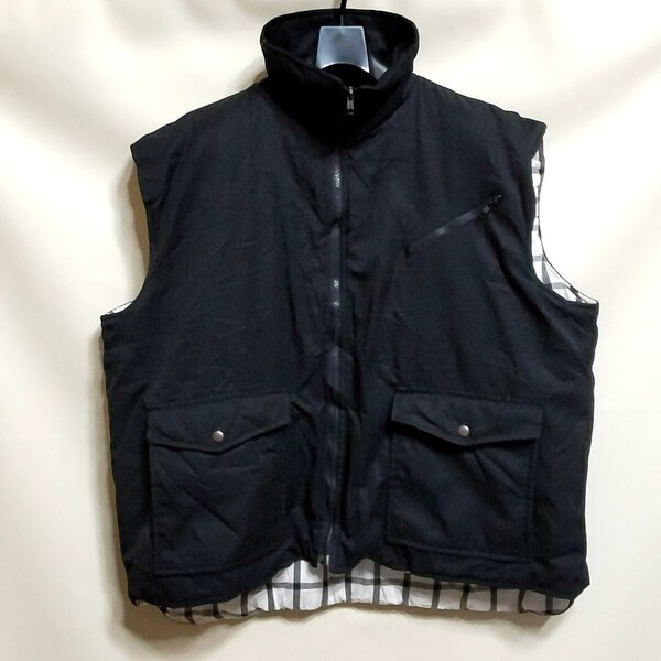 B4 BRANDED LION 黒色 ブラック 2XL 中綿 ベスト ビッグサイズ オーバーサイズ カジュアル アウター ビンテージ アメリカ USA 古着 メンズ