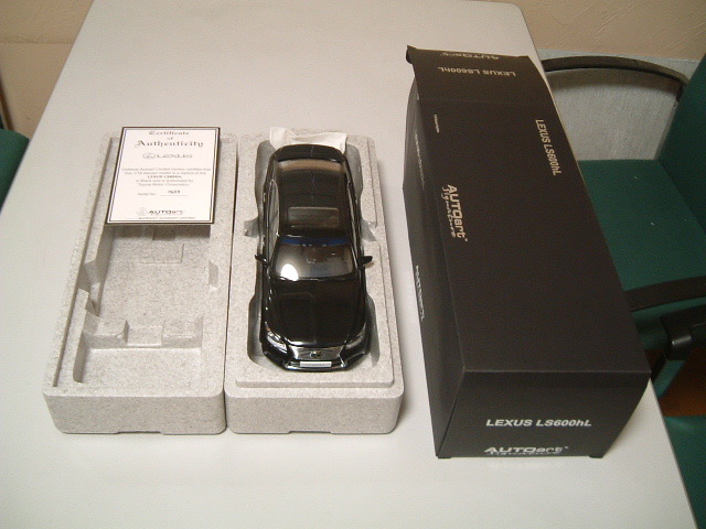 Yahoo!オークション - 中古品 AUTOart オートアート ミニカー 1 Yahoo!オークション - 中古品 AUTOart オートアート ミニカー 1