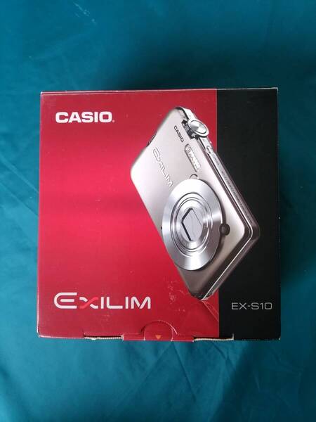 【新品未使用】CASIO デジカメ EXILIM CARD EX-S10 SR