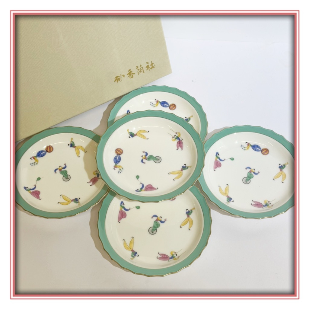 Yahoo!オークション -「愉快な仲間」(食器) (キッチン、食器)の Yahoo!オークション -「愉快な仲間」(食器) (キッチン、食器)の