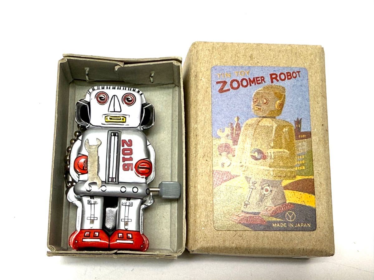 Yahoo!オークション -「zoomer」(ロボット) (ブリキ)の落札相場 Yahoo!オークション -「zoomer」(ロボット) (ブリキ)の落札相場