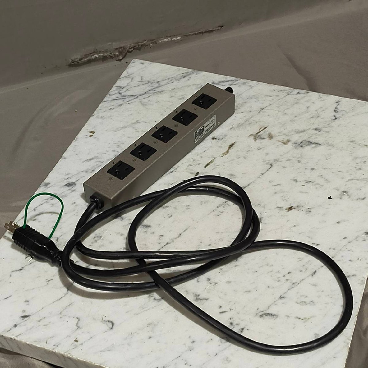 Yahoo!オークション -「belden 電源タップ」(オーディオ機器) の Yahoo!オークション -「belden 電源タップ」(オーディオ機器) の