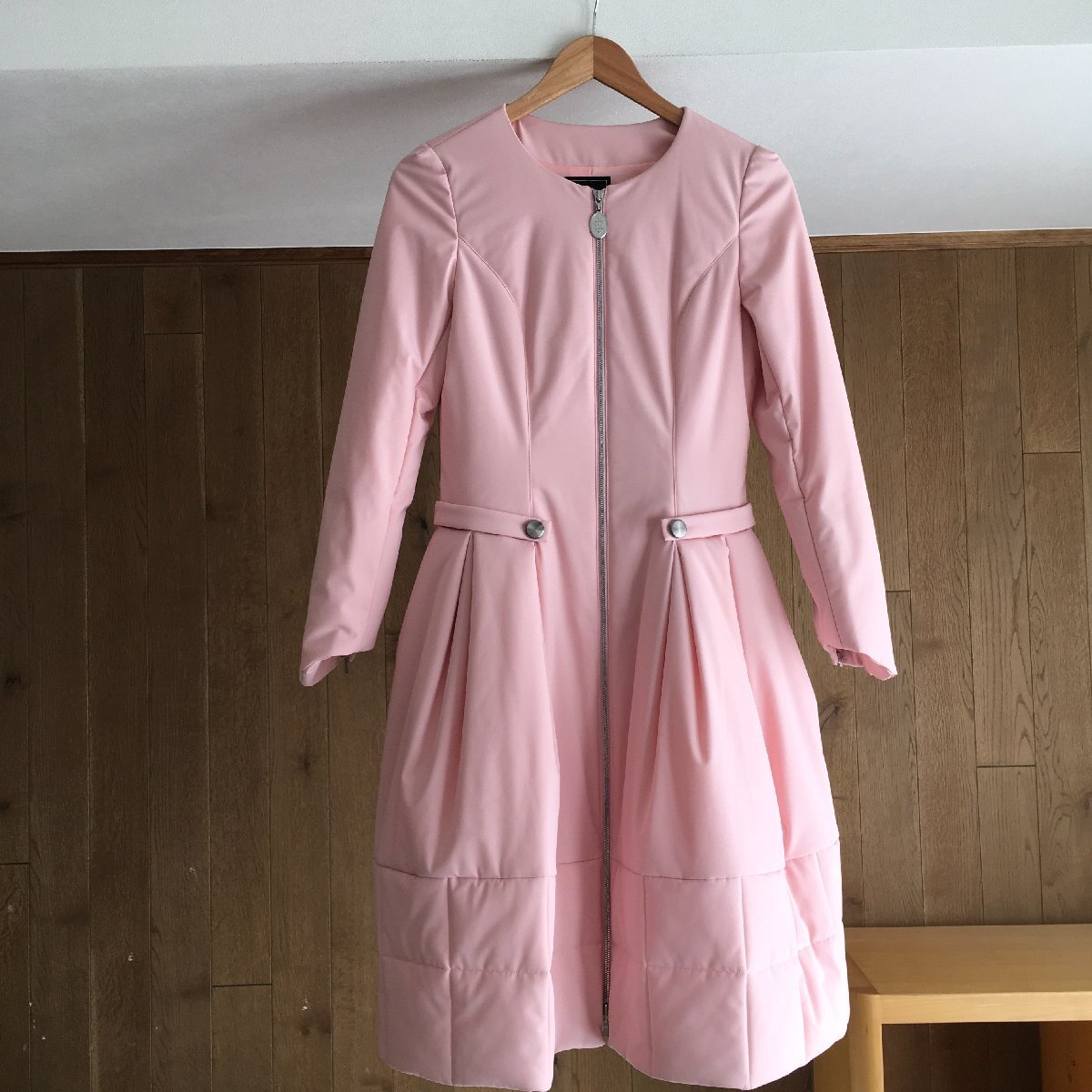Yahoo!オークション -「foxey レイニーコート」(コート) (女性用 Yahoo!オークション -「foxey レイニーコート」(コート) (女性用