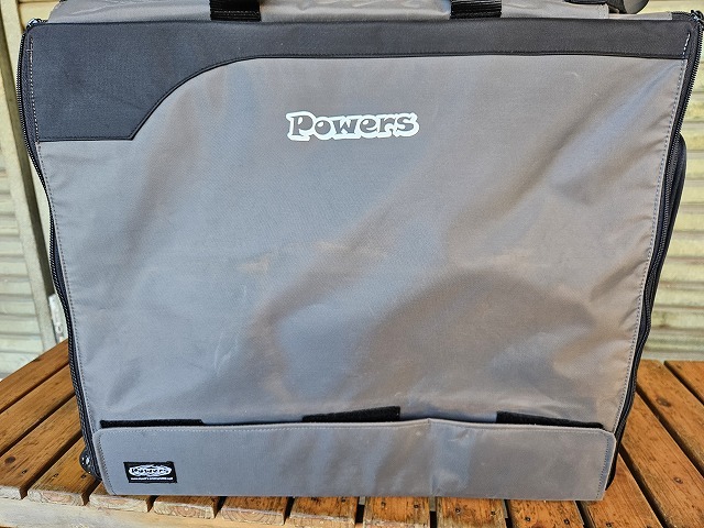 ピットバッグのど定番!! POWERS「パワーズマジック ブラック