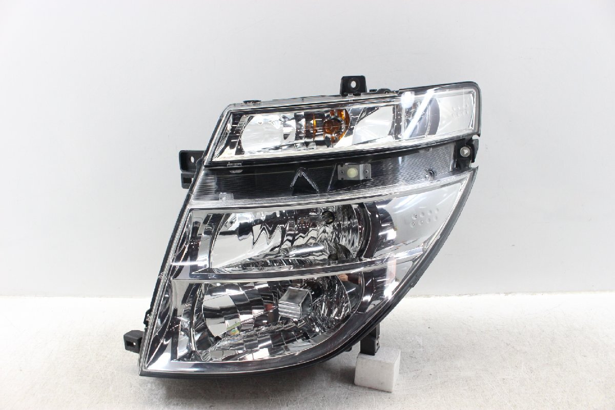 美品/破損無 エルグランド E51 ヘッドライト 左 左側 コイト 100-24826 キセノン HID 338018