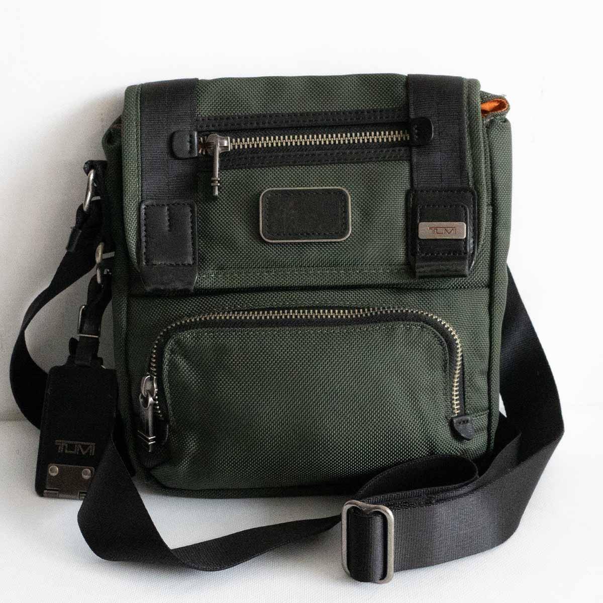 【美品】TUMI トゥミ 【22306SPH/ALPHA BRAVO BARSTOW CROSS BODY】 ショルダーバッグ バーストークロスボディ 25010681