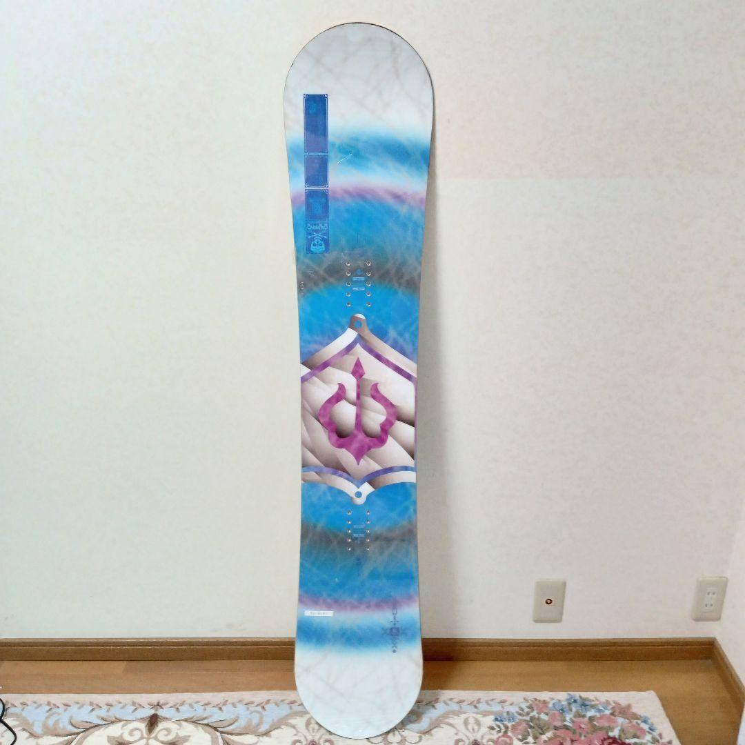 スノーボード　カルマノ　バロキュール　新品フィルム付き　レディース　送料無料 スノーボード カルマノ バロキュール 新品フィルム付き