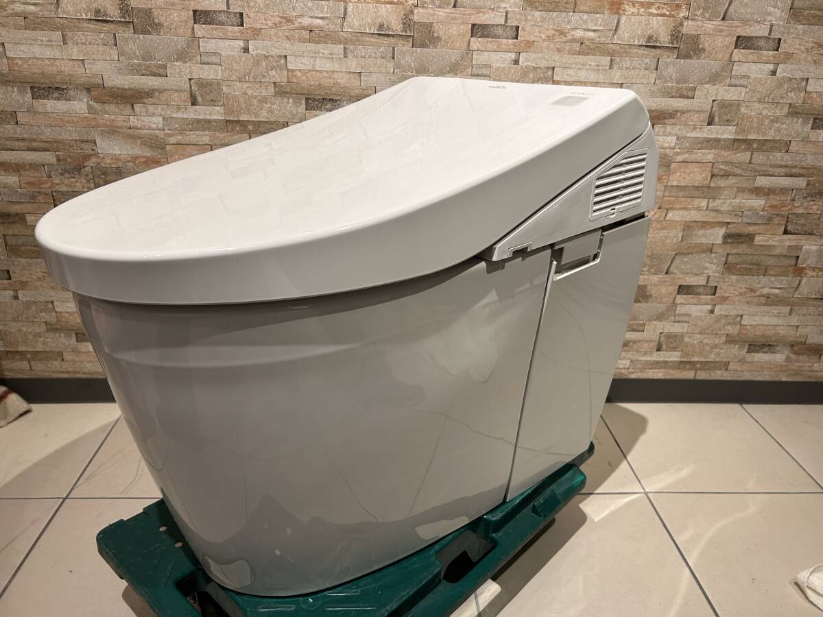 Yahoo!オークション -「(展示 アウトレット 特価)」(便座 Yahoo!オークション -「(展示 アウトレット 特価)」(便座