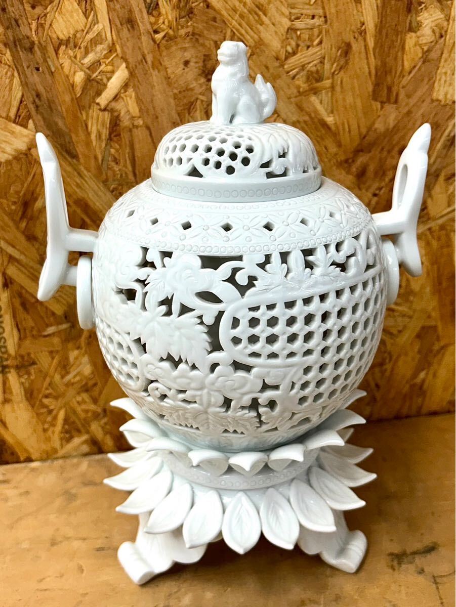 2005 有田焼 清兵衛 三足 獅子 白磁香炉 未使用 工芸品