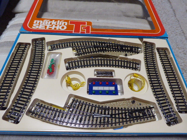 Märklin HO 鉄道模型 基本セット+線路拡張セット(3セット) Yahoo!オークション -「t1」(HOゲージ) (鉄道模型)の落札相場