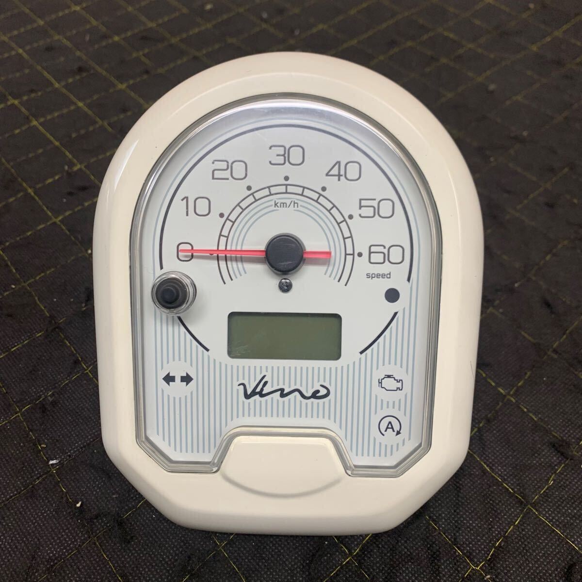 ヤマハ SJ ? GP ? XLT ? GPR ? 純正 メーター 中古 F0D-6820A-21 作動確認済良子 Yahoo!オークション -「ビーノ純正スピードメーター」(メーター