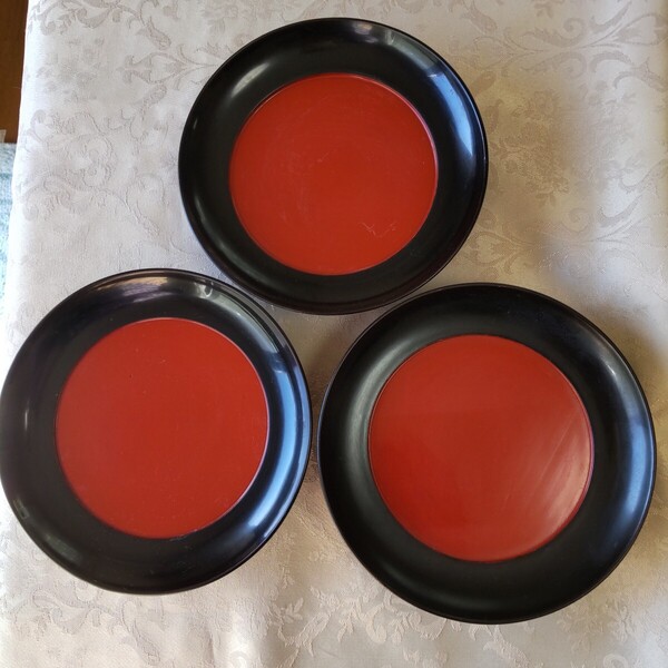 木製 漆器 初日の出 日の丸皿 3枚 菓子皿 菓子器 朱漆と黒漆塗り 頑丈な造り 大正から昭和初期 直径16.5cm