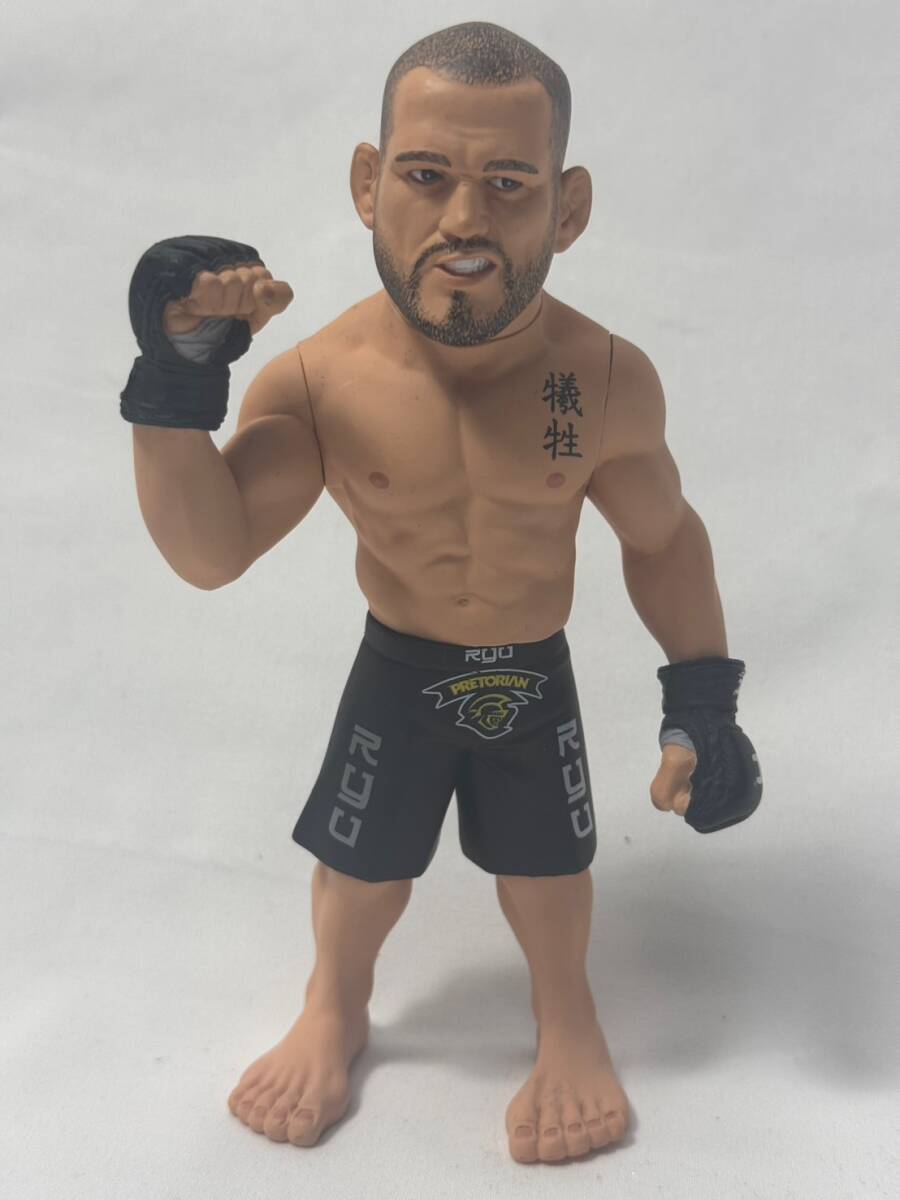 新品未開封】ノゲイラ・ショーグン フィギュア2個セット ROUND5