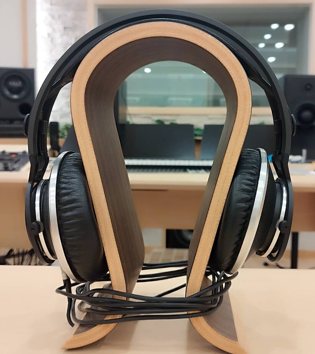 Yahoo!オークション -「akg k812」(オーディオ機器) の落札相場 Yahoo!オークション -「akg k812」(オーディオ機器) の落札相場