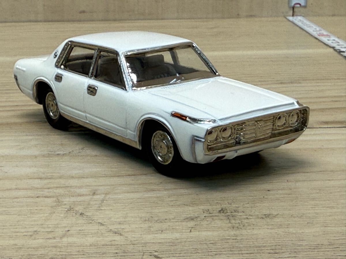 Amazon.co.jp: 川端企画 1/43 クラウン MS80 警視庁パトカー