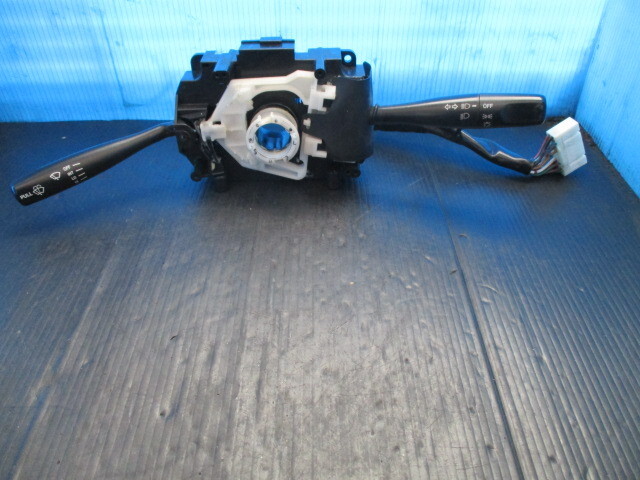 ジムニーJB23W コンビネーションスイッチ中古品
