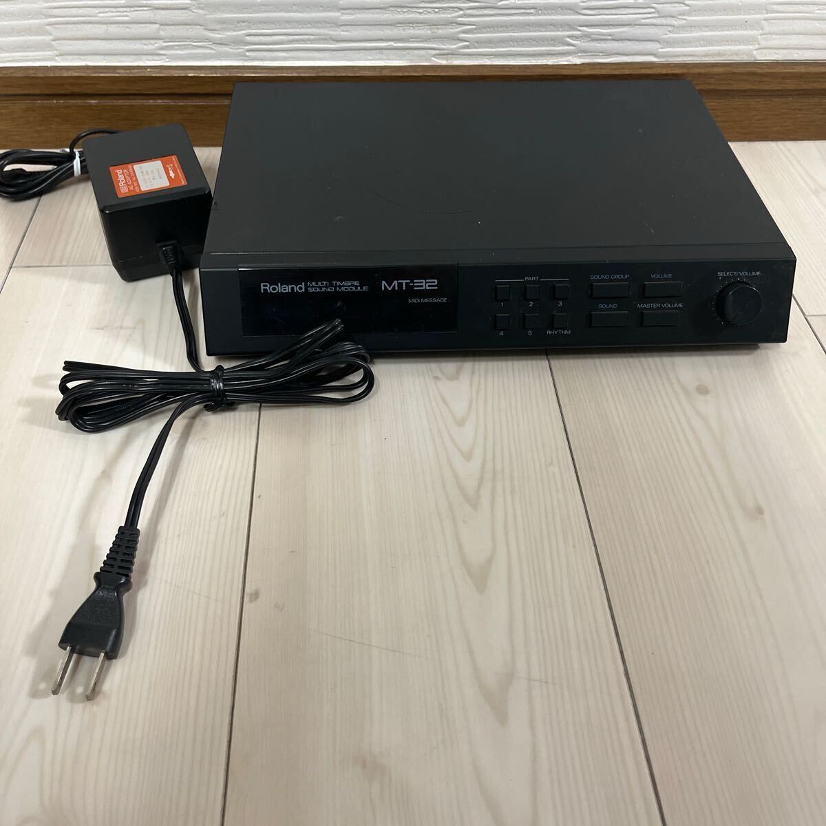 Roland MT-32 DM-32N-4 ローランド サウンドモジュール - DTM・DAW