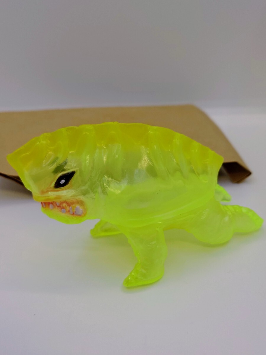 Amazon.co.jp: ヤモマーク ギョザラ クリア 白 紫 餃子 怪獣