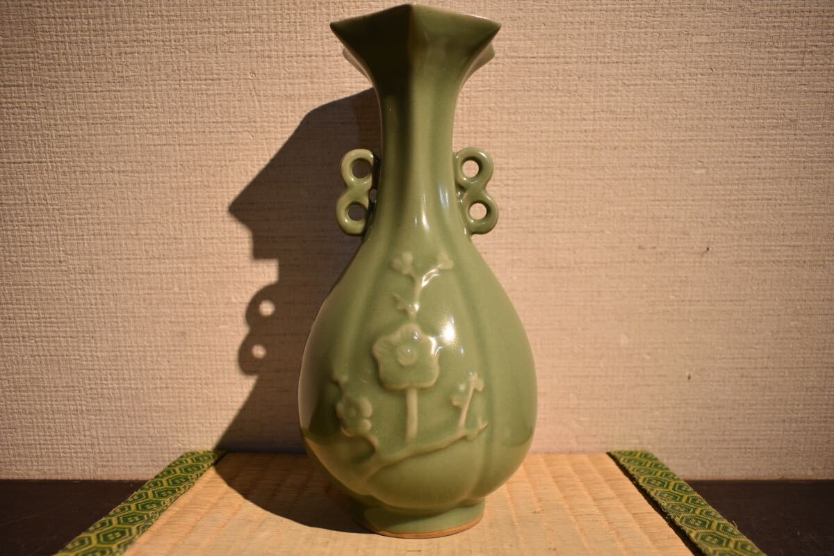 中国美術 青磁 双耳 花瓶【大清乾隆年製】 古美術/骨董品 *箱