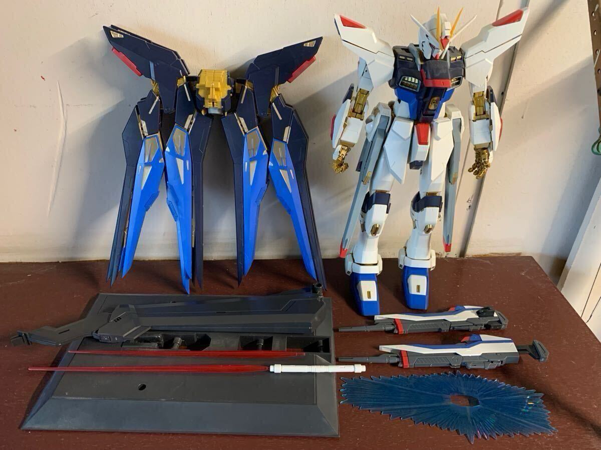 Yahoo!オークション -「pgストライクフリーダムガンダム」(完成 Yahoo!オークション -「pgストライクフリーダムガンダム」(完成