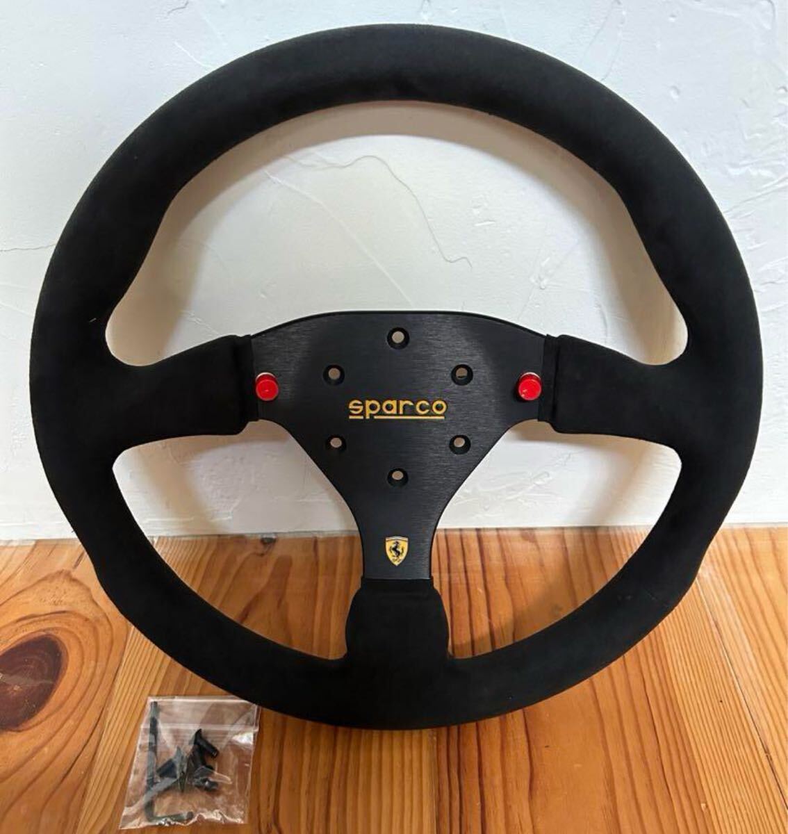 OMP ステアリング ヴェロチータ スーパーレジェロ VELOCITA