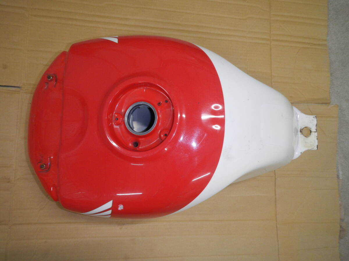 Yahoo!オークション -「rvf hrc」(ホンダ用) (タンク)の落札相場 Yahoo!オークション -「rvf hrc」(ホンダ用) (タンク)の落札相場
