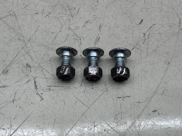 76■CF4EA アドレスV125G K9■フロントディスク取付ボルト ナット■検索 CF46A CF4MA アドレスV125S■