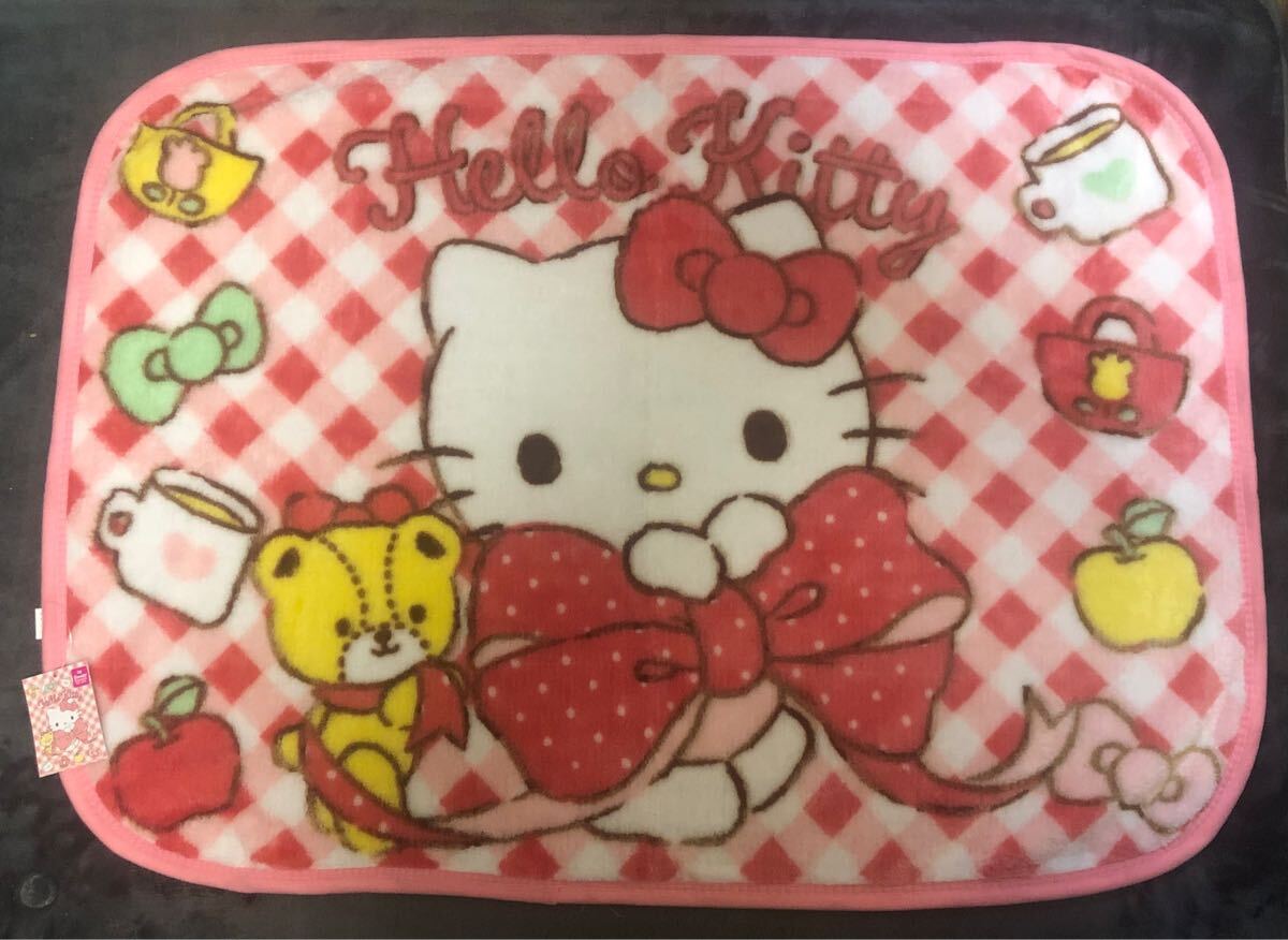 未使用 激レア 希少 入手困難 ハローキティ ひざ掛け毛布 レトロ