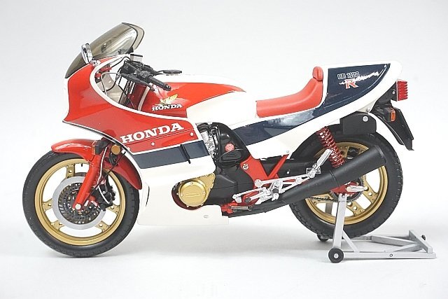 Yahoo!オークション -「cb1100r」(ミニカー) の落札相場・落札価格 Yahoo!オークション -「cb1100r」(ミニカー) の落札相場・落札価格