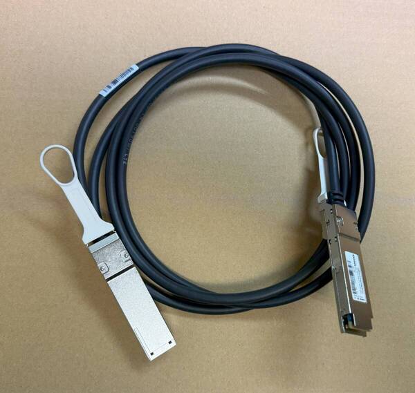 10Gtek 40G QSFP + DACケーブル 40GBASE-CR4 Twinaxケーブル オープンスイッチデバイス互換 2m