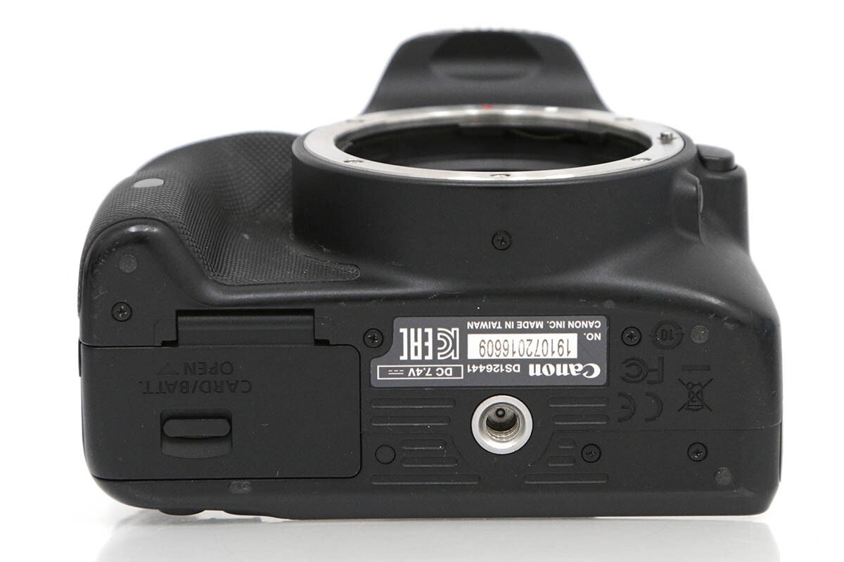 訳有品｜キヤノン EOS Kiss X7 ダブルズームキット CA01-B068-2Q1A-ψ