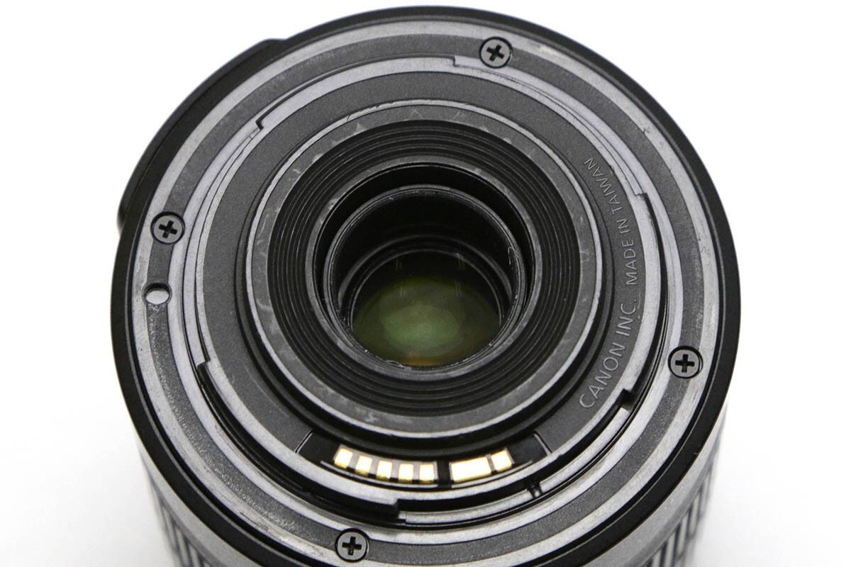 訳有品｜キヤノン EOS Kiss X7 ダブルズームキット CA01-B068-2Q1A-ψ
