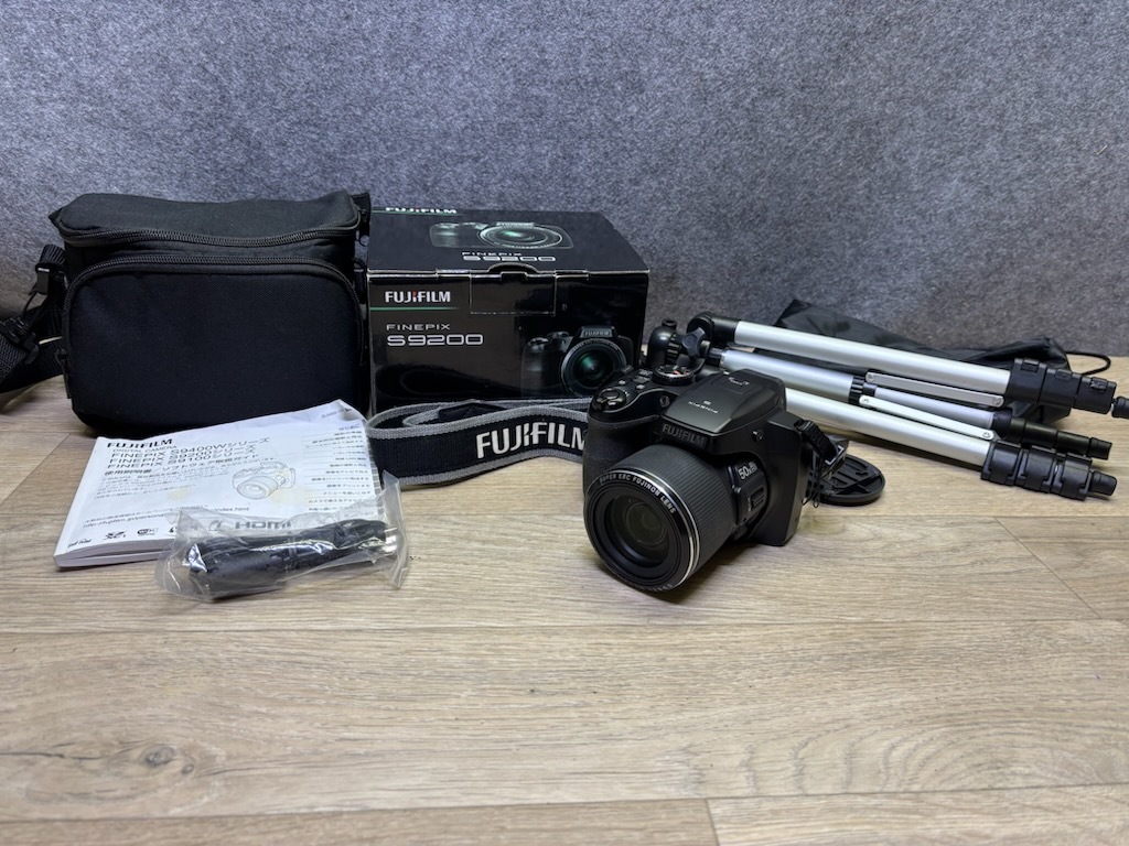 Yahoo!オークション -「finepix s9200」の落札相場・落札価格 Yahoo!オークション -「finepix s9200」の落札相場・落札価格