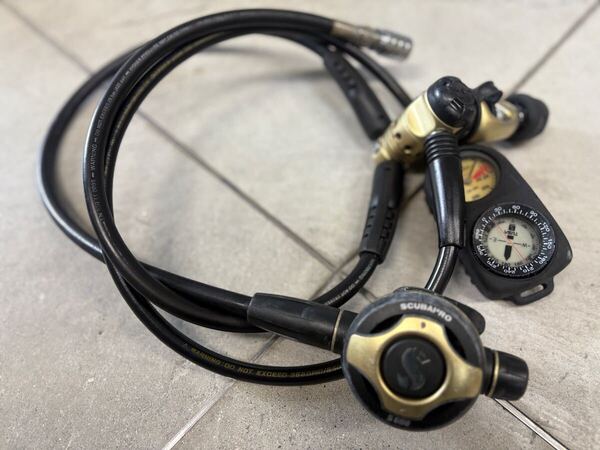 限定 scuba pro S600 mk25 レギュレーター Air2 レギュレータ ホース Suunto コンパス ゲージ