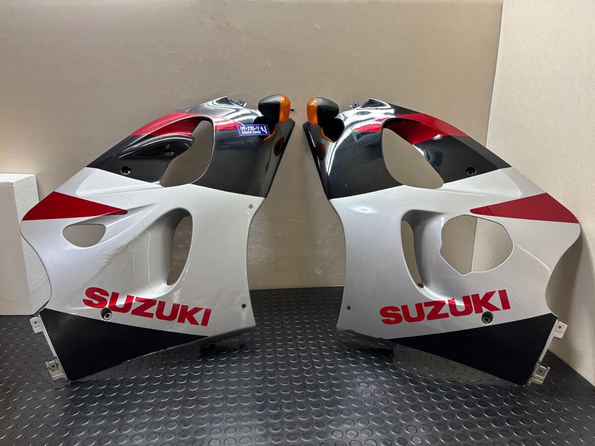 Yahoo!オークション -「gsx750e サイドカバー」の落札相場・落札価格 Yahoo!オークション -「gsx750e サイドカバー」の落札相場・落札価格