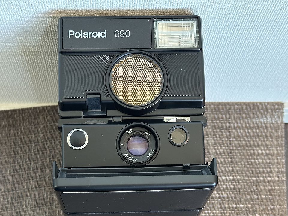 Yahoo!オークション -「ポラロイド690」(フィルムカメラ Yahoo!オークション -「ポラロイド690」(フィルムカメラ