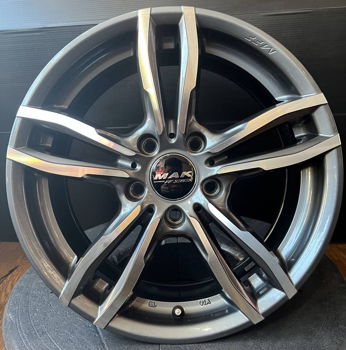 Yahoo!オークション -「bmw 2シリーズ スタッドレス」の落札相場 Yahoo!オークション -「bmw 2シリーズ スタッドレス」の落札相場