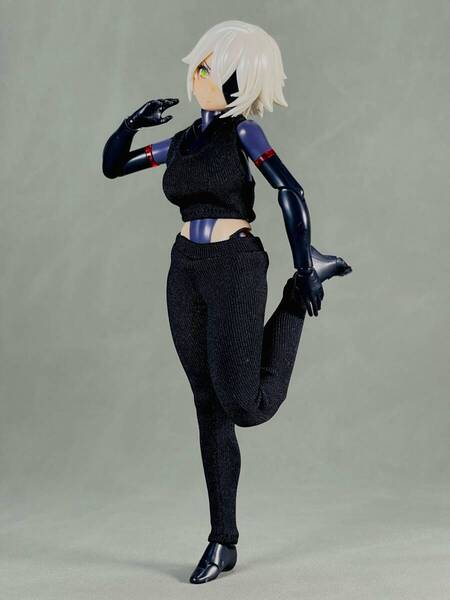 1/12スケール服 タンクトップ レギンス メガミデバイス 蝸之殻MW23黒