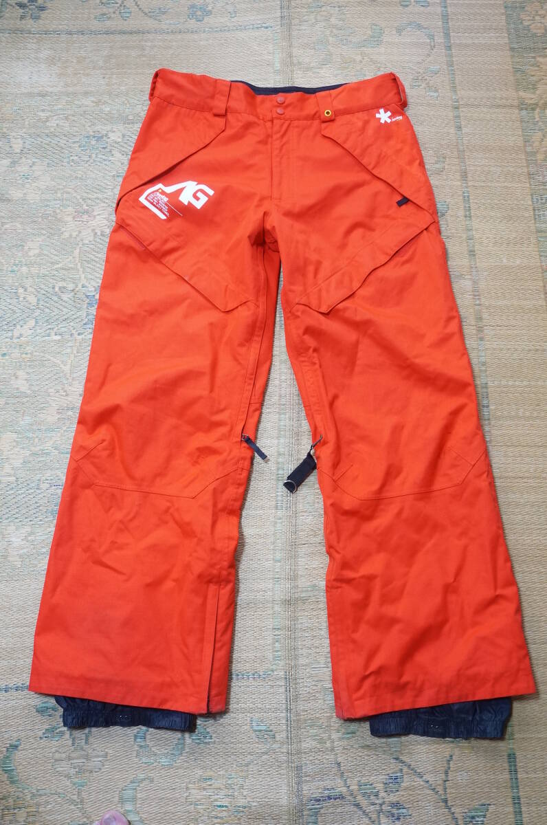 BURTON バートン スノーボードウエア セット GORE-TEX Lサイズ 2021 黄緑｜中古｜なんでもリサイクルビッグバン