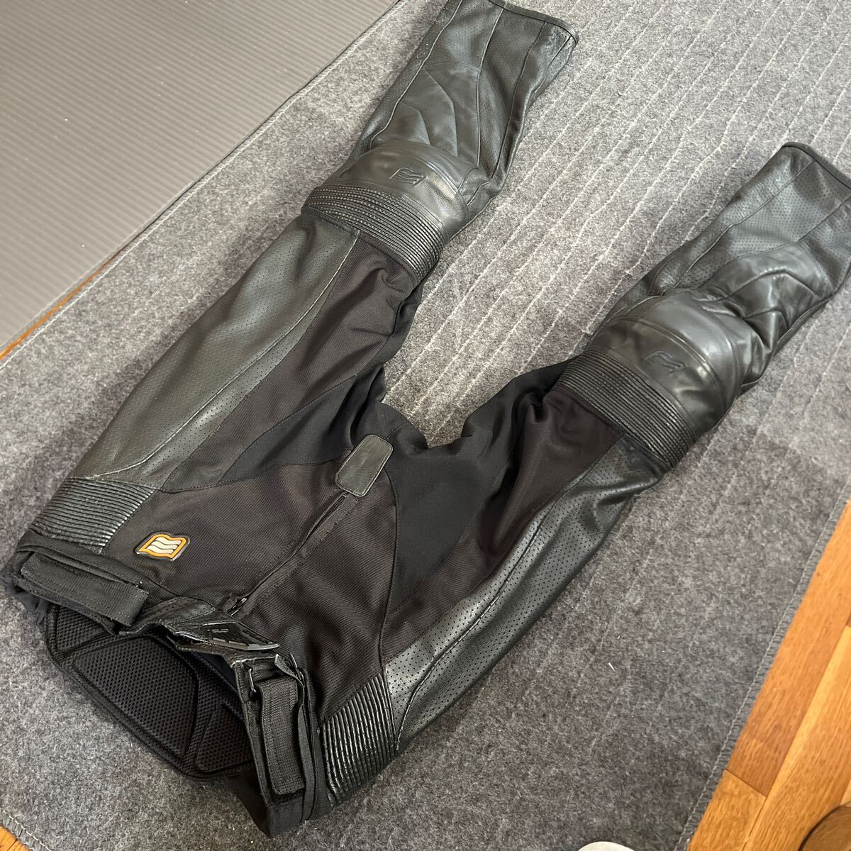 Yahoo!オークション -「hyod メッシュ」(パンツ) (バイクウエア Yahoo!オークション -「hyod メッシュ」(パンツ) (バイクウエア
