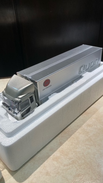 Yahoo!オークション -「udクオン」(京商) (自動車)の落札相場 Yahoo!オークション -「udクオン」(京商) (自動車)の落札相場