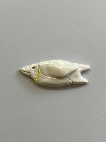 (みな・みな)ハンドメイド 陶器製箸置き 横向きペンギン