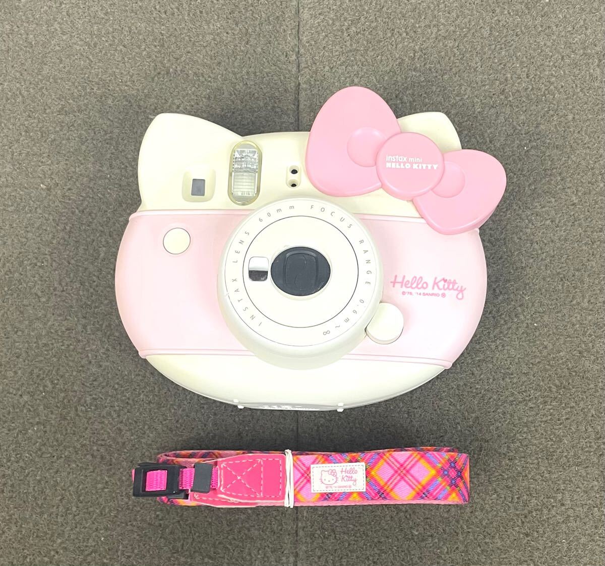 Yahoo!オークション -「チェキ instax mini hello kitty」の落札 Yahoo!オークション -「チェキ instax mini hello kitty」の落札