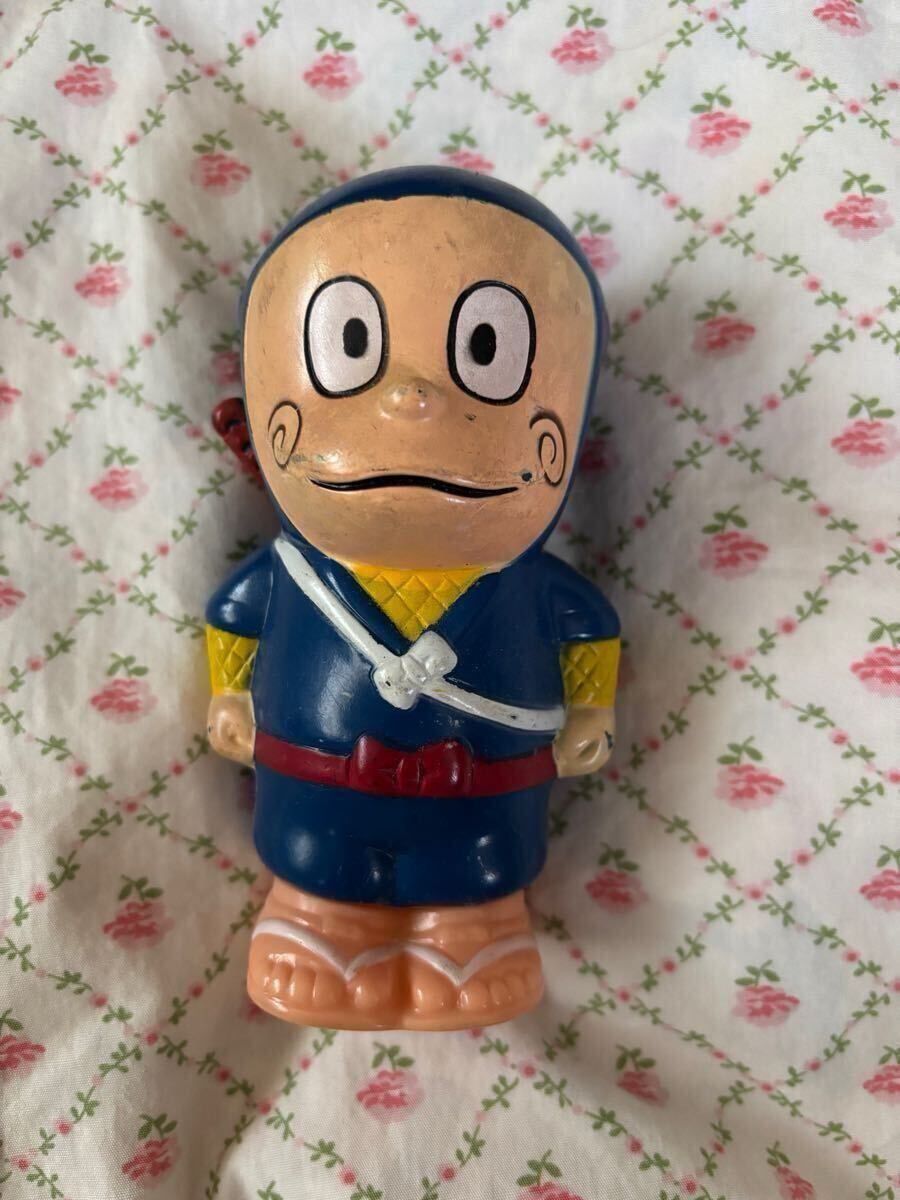 シンゾウくん 貯金箱 バンプレスト 忍者ハットリくん ソフビ