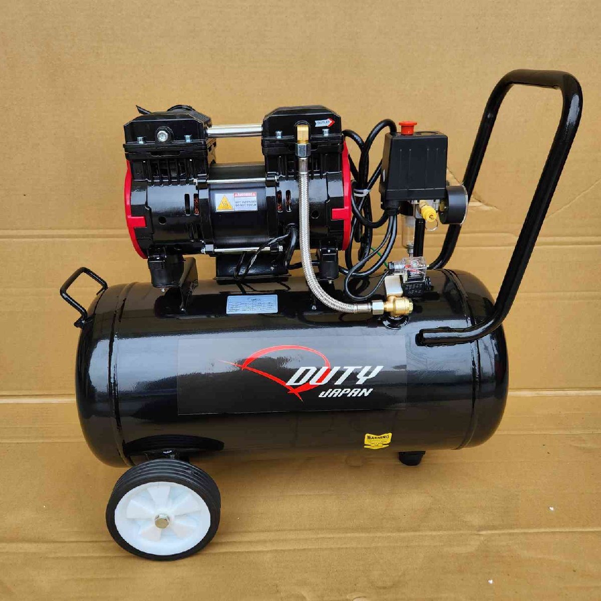 マキタ コンプレッサ AC430XH 高圧増設タンク付き A-49878 マキタ コンプレッサ AC430XH 高圧増設タンク付き A-49878