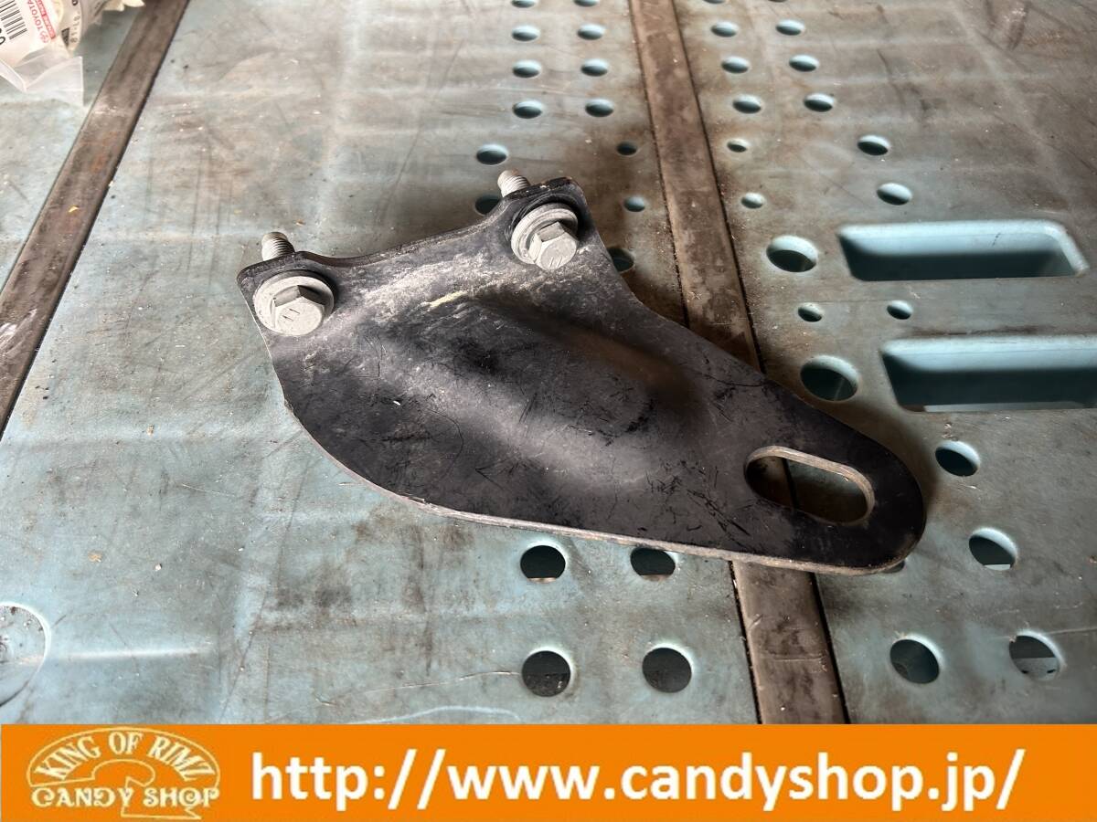 【中古】トヨタクルーガー純正リア牽引フック★ACU20WハイランダーACU25W