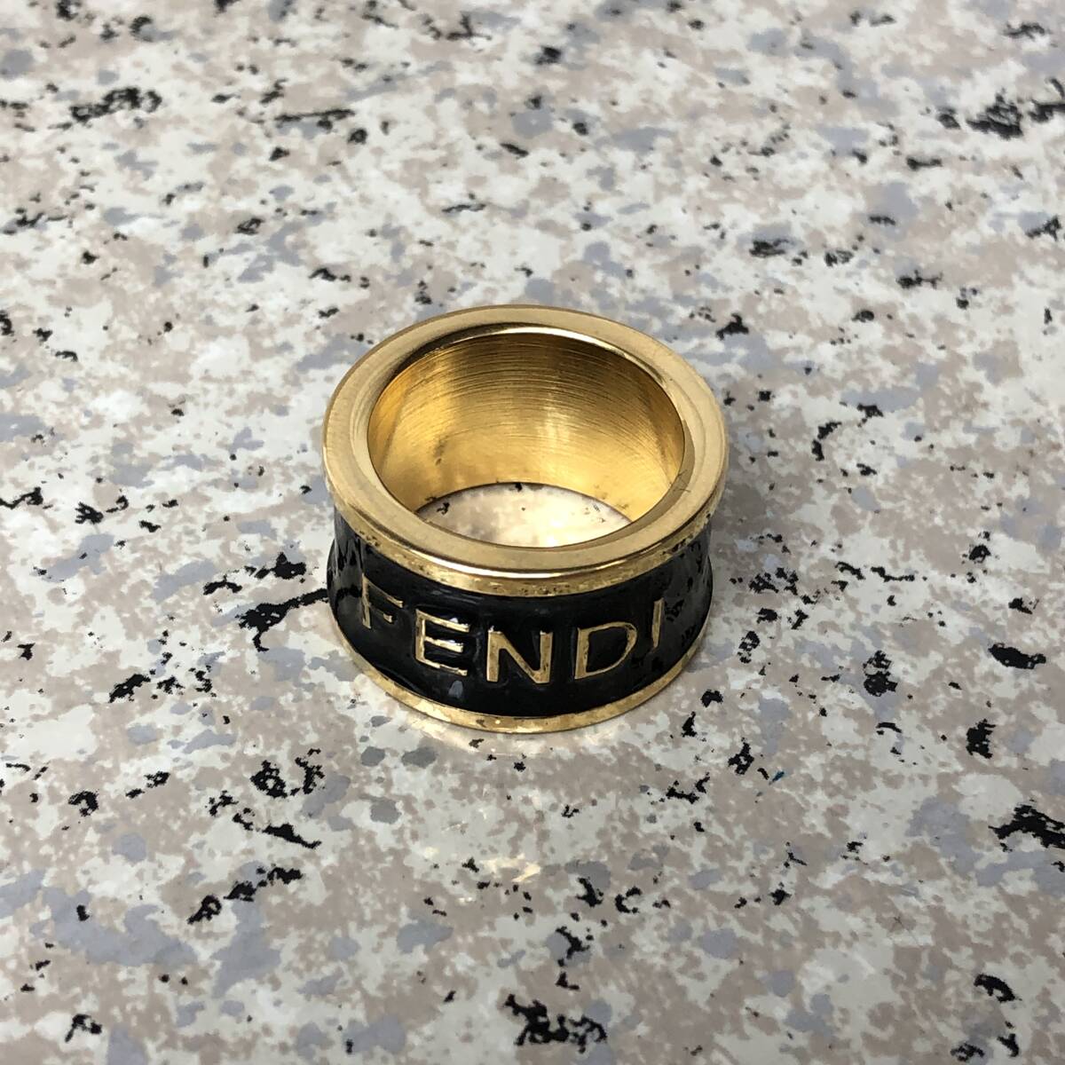 2025年最新】Yahoo!オークション -fendi 指輪の中古品・新品・未 2025年最新】Yahoo!オークション -fendi 指輪の中古品・新品・未